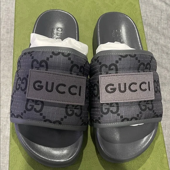 Gucci Gray Logo Slide Sandals - Picture 3 of 5